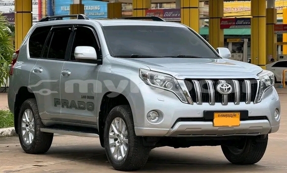 Buy Used Toyota Prado Other Car in Vientiane in Vientiane Province Buy Used Toyota Prado Other Car in Vientiane in Vientiane Province