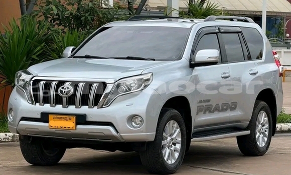 Buy Used Toyota Prado Other Car in Vientiane in Vientiane Province Buy Used Toyota Prado Other Car in Vientiane in Vientiane Province