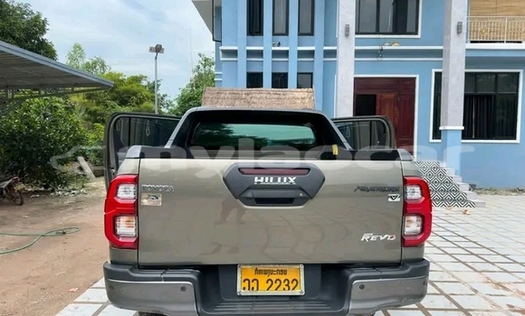 Buy Used Toyota REVO CAB Z-EDITION Other Car in Vientiane in Vientiane Province Buy Used Toyota REVO CAB Z-EDITION Other Car in Vientiane in Vientiane Province