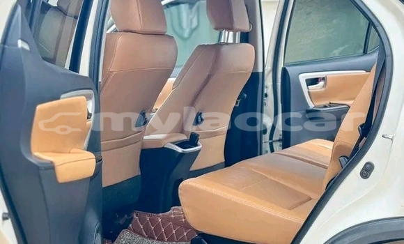 Buy Used Toyota Fortuner White Car in Luang Namtha in Luang Namtha Province Buy Used Toyota Fortuner White Car in Luang Namtha in Luang Namtha Province