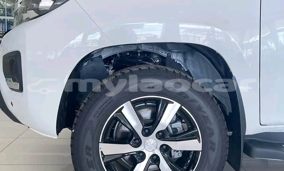 Buy Used Peugeot Partner White Car in Vientiane in Vientiane Province