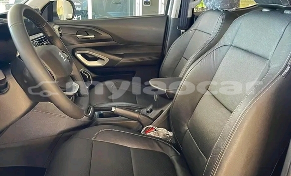 Buy Used Peugeot Partner White Car in Vientiane in Vientiane Province Buy Used Peugeot Partner White Car in Vientiane in Vientiane Province