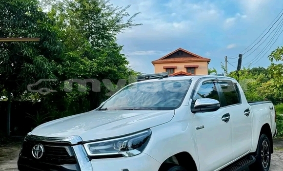 Buy Used Toyota REVO CAB Z-EDITION White Car in Sekong in Xรฉkong Province Buy Used Toyota REVO CAB Z-EDITION White Car in Sekong in Xรฉkong Province