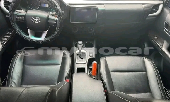 Buy Used Toyota REVO CAB Z-EDITION White Car in Vientiane in Vientiane Province Buy Used Toyota REVO CAB Z-EDITION White Car in Vientiane in Vientiane Province