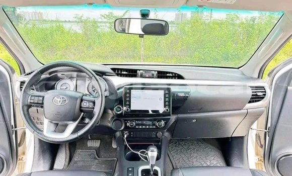 Buy Used Toyota REVO CAB Z-EDITION White Car in Vientiane in Vientiane Province Buy Used Toyota REVO CAB Z-EDITION White Car in Vientiane in Vientiane Province