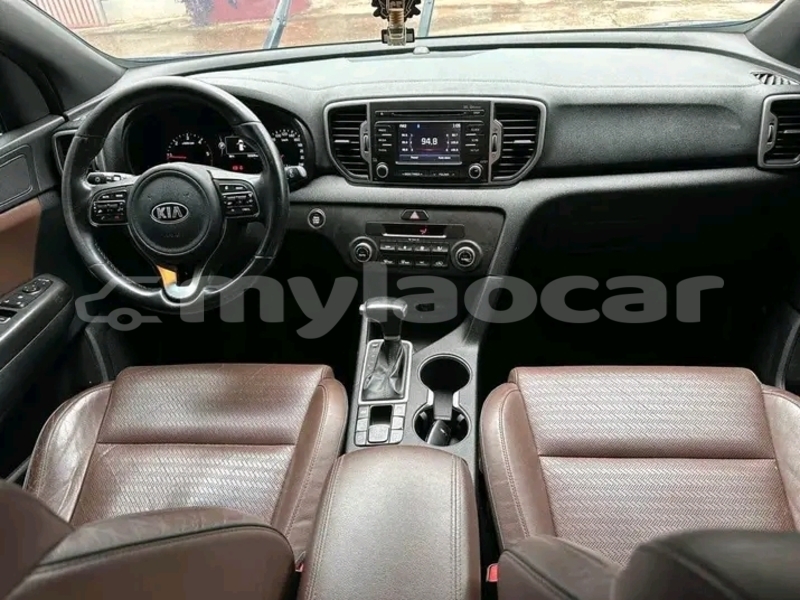 Big with watermark kia sportage vientiane province vientiane 5712