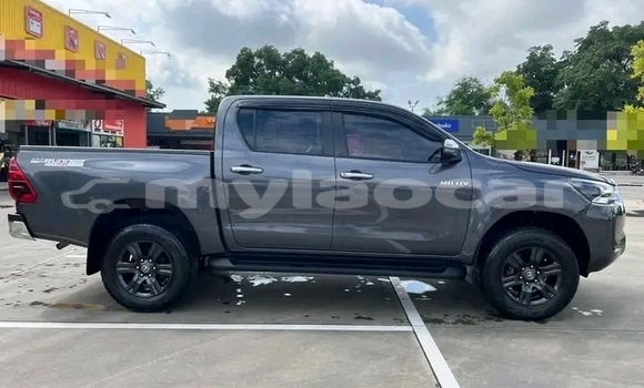 Buy Used Toyota Hilux Other Car in Luang Prabang in Louangphabang Province Buy Used Toyota Hilux Other Car in Luang Prabang in Louangphabang Province