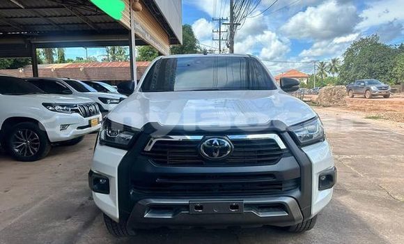 Buy Used Toyota Hilux Other Car in Vientiane in Vientiane Province Buy Used Toyota Hilux Other Car in Vientiane in Vientiane Province