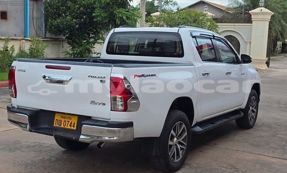 Buy Used Toyota Hiluxe Revo Other Car in Vientiane in Vientiane Province Buy Used Toyota Hiluxe Revo Other Car in Vientiane in Vientiane Province
