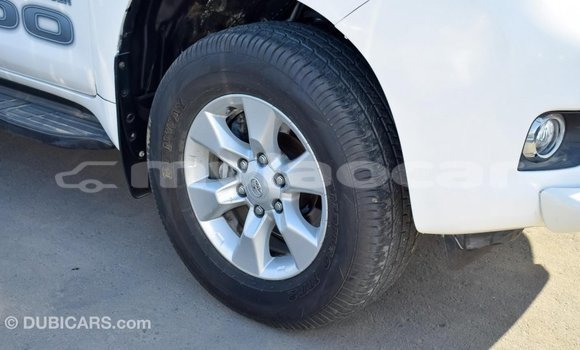 Buy Import Toyota Prado White Car in Import - Dubai in Attapeu Province Buy Import Toyota Prado White Car in Import - Dubai in Attapeu Province