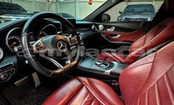 Buy Used Mercedes-Benz 200 Other Car in Vientiane in Vientiane Province Buy Used Mercedes-Benz 200 Other Car in Vientiane in Vientiane Province