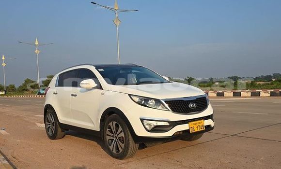 Buy Used Kia Sportage Other Car in Vientiane in Vientiane Province Buy Used Kia Sportage Other Car in Vientiane in Vientiane Province