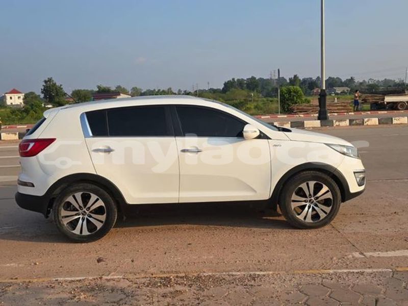Big with watermark kia sportage vientiane province vientiane 5780