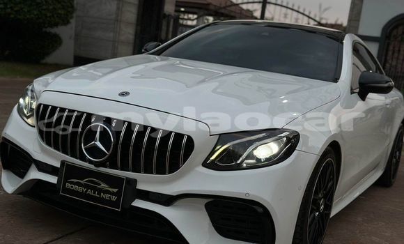 ຊື້ ໃຊ້ແລ້ວ Mercedes-Benz E–Class Other ລົດ ໃນ Vientiane ໃນ Vientiane Province