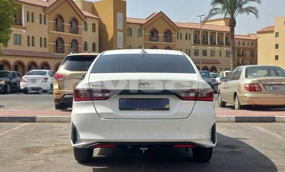 Acheter Occasion Voiture Toyota Yaris Blanc à Vientiane, Vientiane Province Acheter Occasion Voiture Toyota Yaris Blanc à Vientiane, Vientiane Province