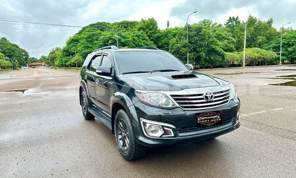 Buy Used Toyota Fortuner Other Car in Ban Nahin in Oudômxai Province Buy Used Toyota Fortuner Other Car in Ban Nahin in Oudômxai Province