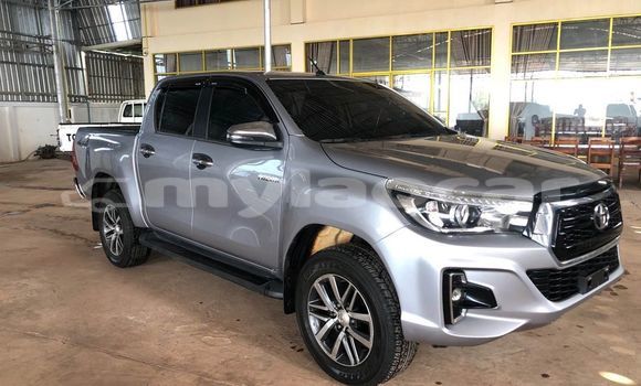Buy Used Toyota 4Runner Other Car in Import - Dubai in Attapeu Province