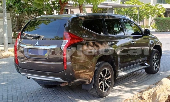 Acheter Occasion Voiture Mitsubishi Montero Autre à Thakhek, Khammouan Province Acheter Occasion Voiture Mitsubishi Montero Autre à Thakhek, Khammouan Province