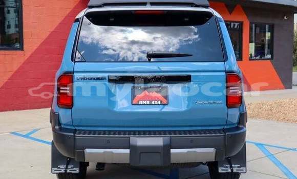 Acheter Occasion Voiture Toyota Land Cruiser Autre à Vientiane, Vientiane Province Acheter Occasion Voiture Toyota Land Cruiser Autre à Vientiane, Vientiane Province