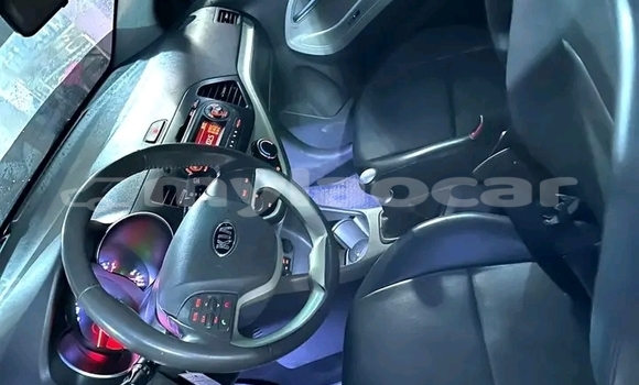 ຊື້ ໃຊ້ແລ້ວ Kia Picanto White ລົດ ໃນ Vientiane ໃນ Vientiane Province ຊື້ ໃຊ້ແລ້ວ Kia Picanto White ລົດ ໃນ Vientiane ໃນ Vientiane Province