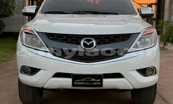 ຊື້ ໃຊ້ແລ້ວ Mazda BT-50 White ລົດ ໃນ Vientiane ໃນ Vientiane Province ຊື້ ໃຊ້ແລ້ວ Mazda BT-50 White ລົດ ໃນ Vientiane ໃນ Vientiane Province