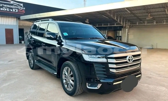 ຊື້ ໃຊ້ແລ້ວ Toyota Land Cruiser Black ລົດ ໃນ Vientiane ໃນ Vientiane Province ຊື້ ໃຊ້ແລ້ວ Toyota Land Cruiser Black ລົດ ໃນ Vientiane ໃນ Vientiane Province