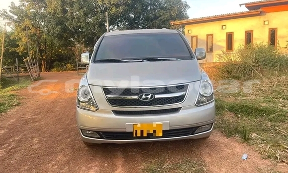 Buy Used Toyota Starlet Other Car in Luang Namtha in Luang Namtha Province Buy Used Toyota Starlet Other Car in Luang Namtha in Luang Namtha Province