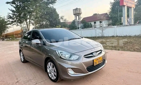 Buy Used Hyundai Elantra Other Car in Vientiane in Vientiane Province Buy Used Hyundai Elantra Other Car in Vientiane in Vientiane Province