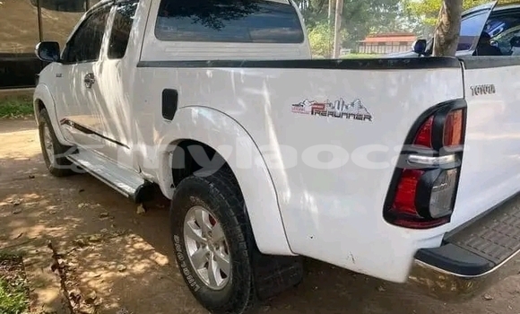 Acheter Occasion Voiture Toyota Vigo Blanc à Ban Houayxay , Bokeo Province Acheter Occasion Voiture Toyota Vigo Blanc à Ban Houayxay , Bokeo Province