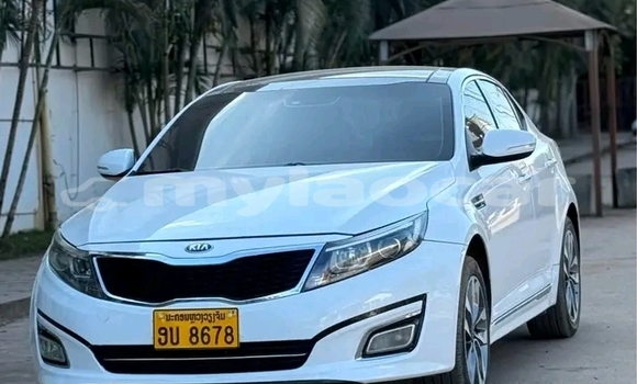 Acheter Occasion Voiture Kia Optima Blanc à Vientiane, Vientiane Province Acheter Occasion Voiture Kia Optima Blanc à Vientiane, Vientiane Province