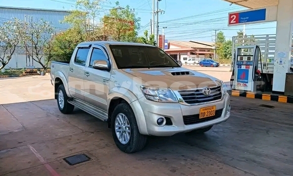 Buy Used Toyota Hilux Other Car in Huayxay in Bokeo Province Buy Used Toyota Hilux Other Car in Huayxay in Bokeo Province