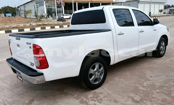 Buy Used Toyota Hiluxe Revo White Car in Huayxay in Bokeo Province Buy Used Toyota Hiluxe Revo White Car in Huayxay in Bokeo Province