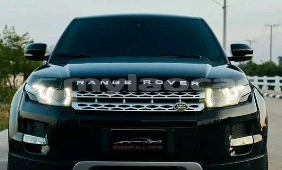 Buy Used Range Rover Evoque Black Car in Vientiane in Vientiane Province Buy Used Range Rover Evoque Black Car in Vientiane in Vientiane Province