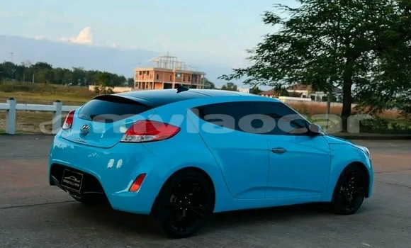 Buy Used Hyundai Veloster Blue Car in Vientiane in Vientiane Province Buy Used Hyundai Veloster Blue Car in Vientiane in Vientiane Province