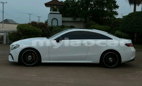 Buy Used Mercedes-Benz AMG GLE White Car in Vientiane in Vientiane Province Buy Used Mercedes-Benz AMG GLE White Car in Vientiane in Vientiane Province