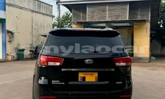 Buy Used Kia Sedona Black Car in Vientiane in Vientiane Province Buy Used Kia Sedona Black Car in Vientiane in Vientiane Province