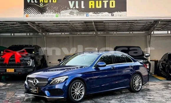 Buy Used Mercedes-Benz CLS250 Other Car in Vientiane in Vientiane Province Buy Used Mercedes-Benz CLS250 Other Car in Vientiane in Vientiane Province