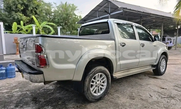 Buy Used Toyota Vigo Other Car in Luang Namtha in Luang Namtha Province Buy Used Toyota Vigo Other Car in Luang Namtha in Luang Namtha Province