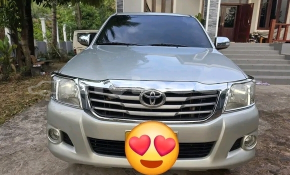 Buy Used Toyota Vigo Other Car in Luang Namtha in Luang Namtha Province Buy Used Toyota Vigo Other Car in Luang Namtha in Luang Namtha Province