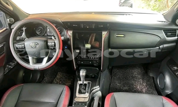 Buy Used Toyota Fortuner White Car in Vientiane in Vientiane Province Buy Used Toyota Fortuner White Car in Vientiane in Vientiane Province
