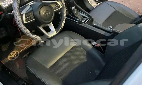Buy Used Toyota Yaris White Car in Vientiane in Vientiane Province Buy Used Toyota Yaris White Car in Vientiane in Vientiane Province