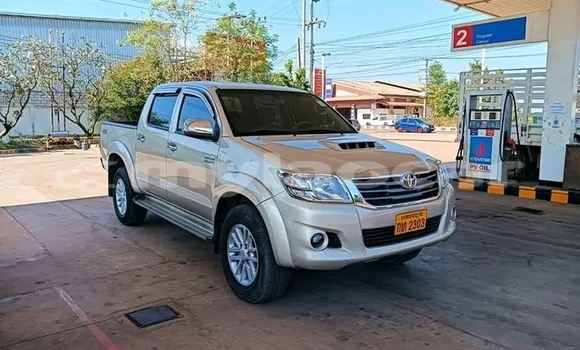 Buy Used Toyota Vigo Other Car in Vientiane in Vientiane Province Buy Used Toyota Vigo Other Car in Vientiane in Vientiane Province
