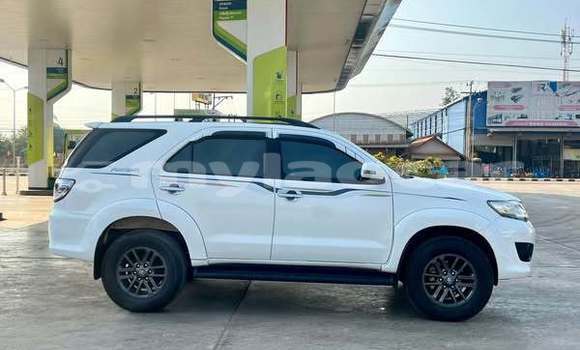 ຊື້ ໃຊ້ແລ້ວ Toyota Fortuner Other ລົດ ໃນ Vientiane ໃນ Vientiane Province ຊື້ ໃຊ້ແລ້ວ Toyota Fortuner Other ລົດ ໃນ Vientiane ໃນ Vientiane Province