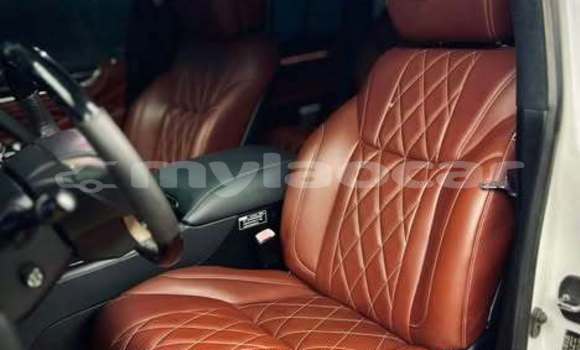 ຊື້ ໃຊ້ແລ້ວ Lexus LX 570 Other ລົດ ໃນ Vientiane ໃນ Vientiane Province ຊື້ ໃຊ້ແລ້ວ Lexus LX 570 Other ລົດ ໃນ Vientiane ໃນ Vientiane Province