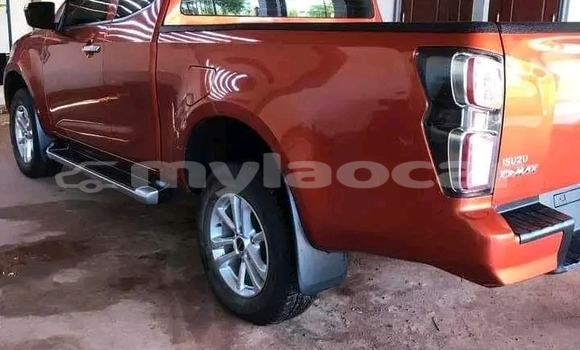 Acheter Occasion Voiture Isuzu D–MAX Rouge à Sainyabuli, Xaignabouli Province Acheter Occasion Voiture Isuzu D–MAX Rouge à Sainyabuli, Xaignabouli Province