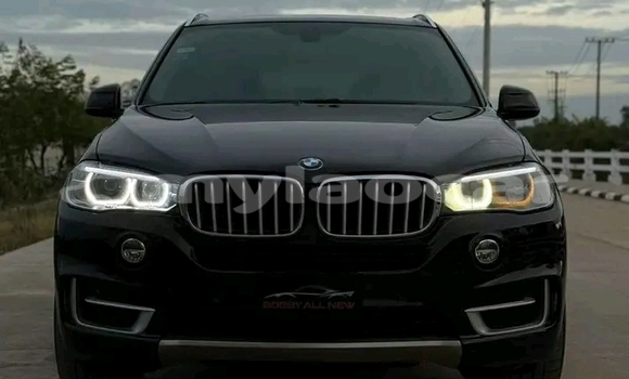Acheter Occasion Voiture BMW X5 Noir à Savannakhet, Savannakhét Province Acheter Occasion Voiture BMW X5 Noir à Savannakhet, Savannakhét Province