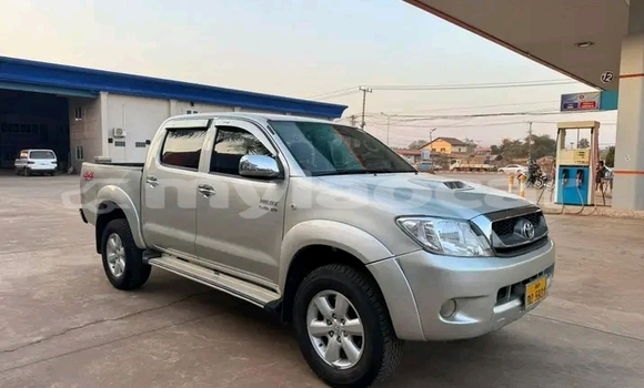 Acheter Occasion Voiture Toyota Hiluxe VIGO Autre à Sekong, Xékong Province Acheter Occasion Voiture Toyota Hiluxe VIGO Autre à Sekong, Xékong Province