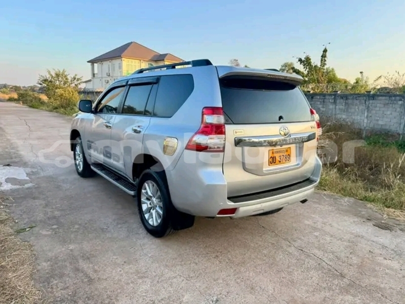 Big with watermark toyota prado xaignabouli province sainyabuli 5945