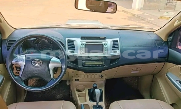 Acheter Occasion Voiture Toyota Hiluxe VIGO Autre à Luang Prabang, Louangphabang Province Acheter Occasion Voiture Toyota Hiluxe VIGO Autre à Luang Prabang, Louangphabang Province