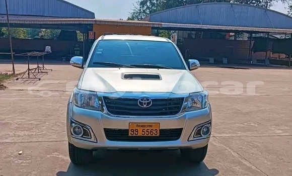 Acheter Occasion Voiture Toyota Hiluxe VIGO Autre à Luang Prabang, Louangphabang Province Acheter Occasion Voiture Toyota Hiluxe VIGO Autre à Luang Prabang, Louangphabang Province